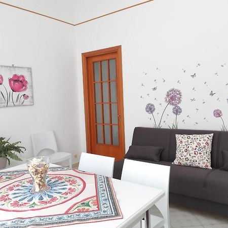 Terrazza Del Cortile - By Vacation Service 切法卢 外观 照片
